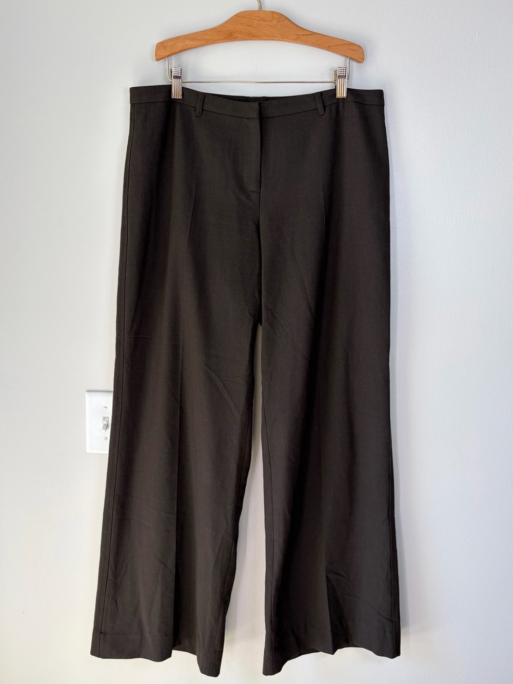 The Limited Vintage Y2K Brown Wide Leg Pleated Slacks Work Wear Career Office